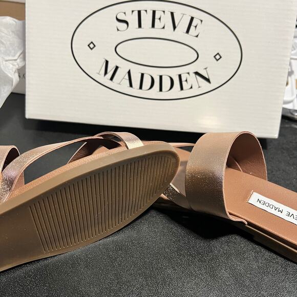 Women’s Steve Madden Athens Rose Gold Sandals Size 9 - Picture 2 of 6